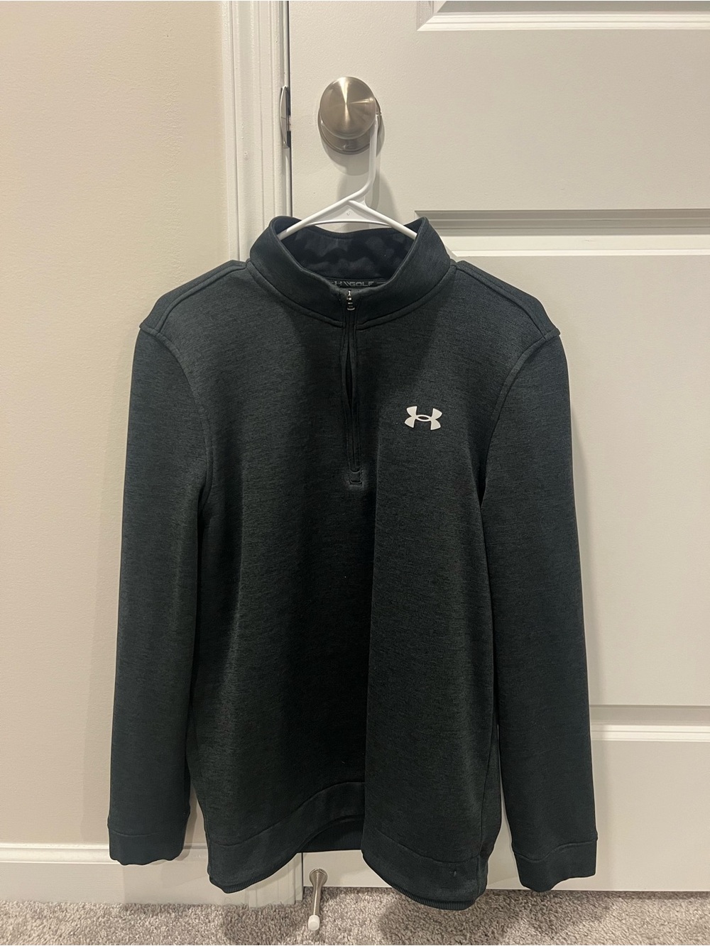 Under Armour Men's Charcoal Black Half-Zip Performance Pullover